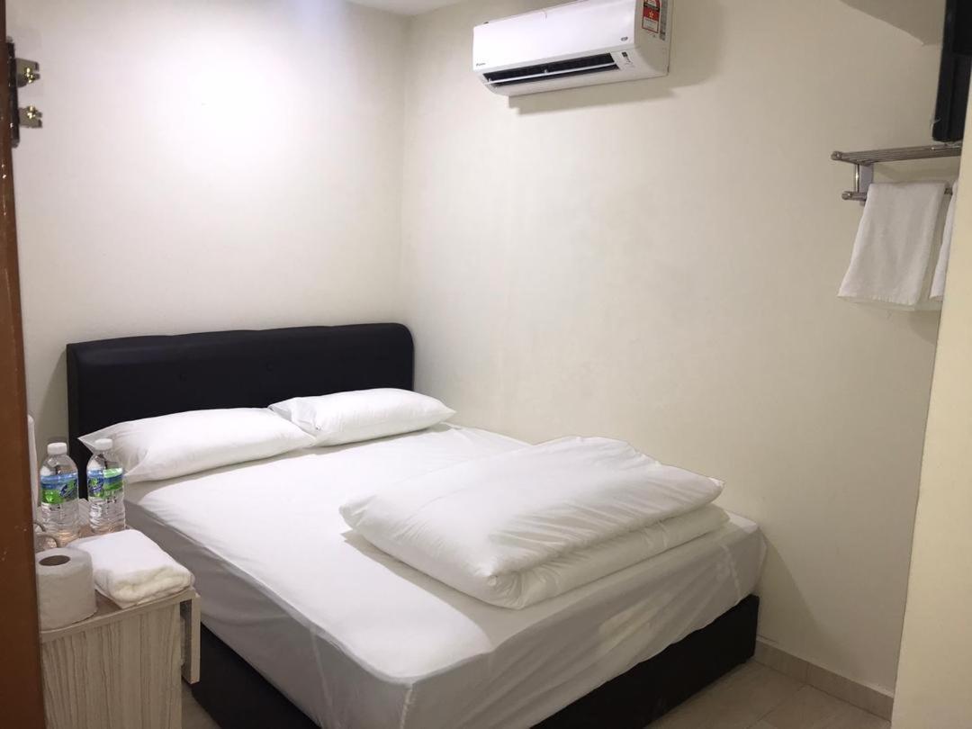 Axlite Hotel Taiping Extérieur photo